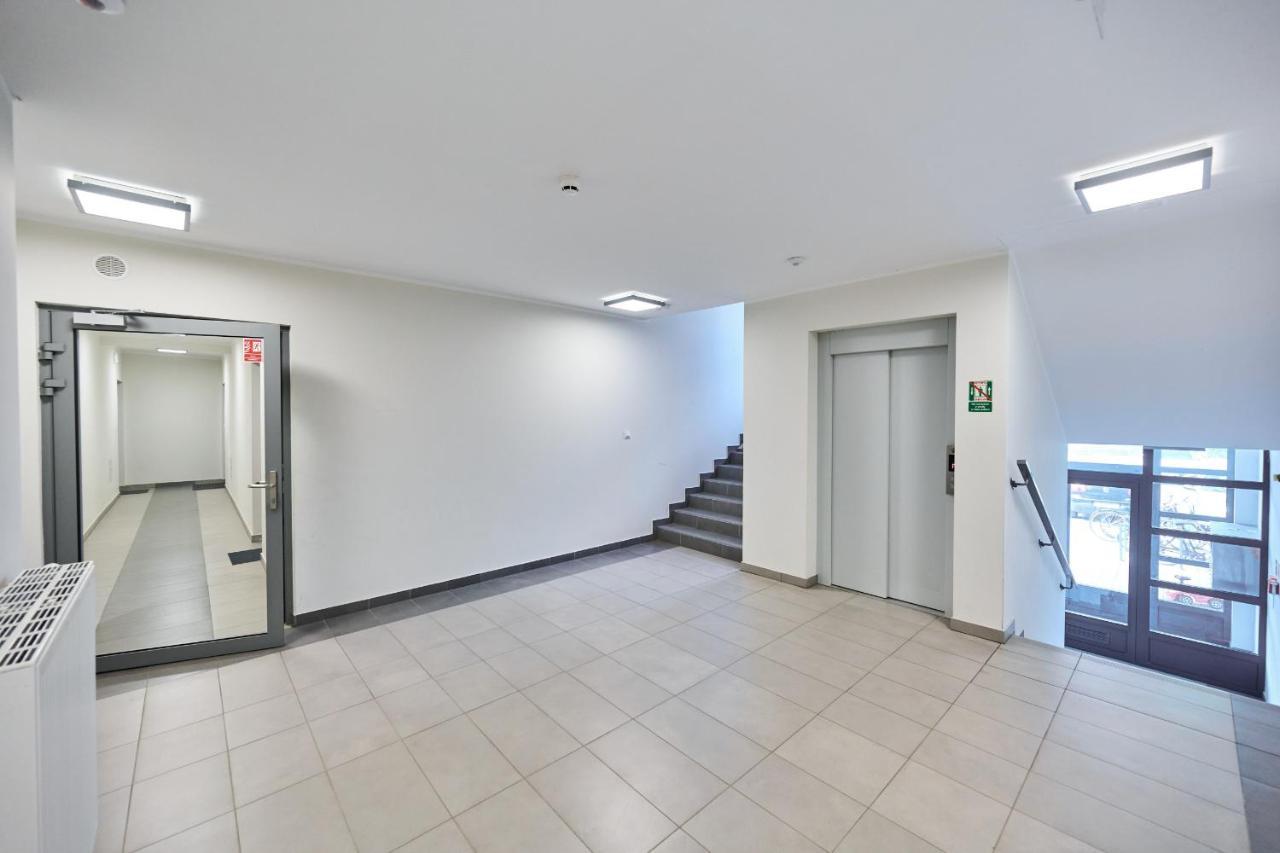 Apartment Swojczyce By Renters Wroclaw